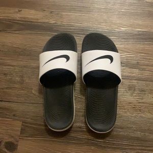 Nike Slides - 9.5